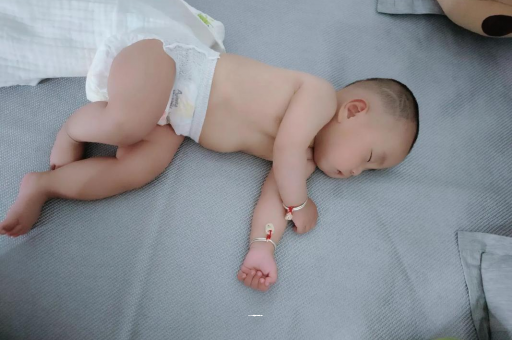宜阳怀孕多久会显肚子